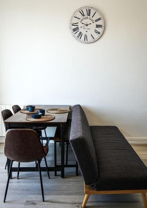 F4 - La Maison De M Goeland - 4E Etage Le Havre Luaran gambar